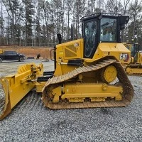 Máy ủi Caterpillar D5